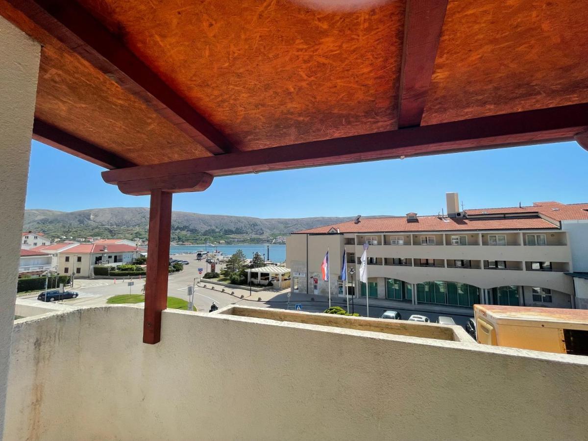 Pag Marina Rooms & Apartment Exterior photo